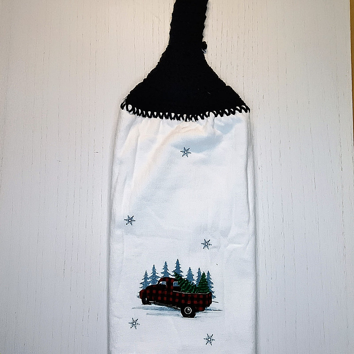 Happiest of Holidays Vintage Truck Crochet Top Kitchen Towel – Buffalo Plaid Christmas
